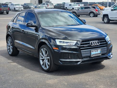 Used 2018 Audi Q3 2.0T Premium Plus w/ S Line Competition Package image 4