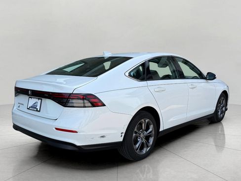 Used 2023 Honda Accord EX image 12