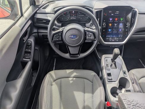 Used 2024 Subaru Crosstrek 2.0i Premium image 17