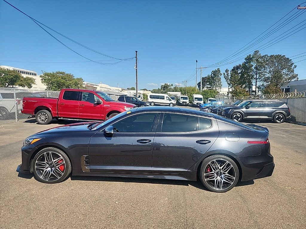 Certified 2022 Kia Stinger GT2 RWD image 10