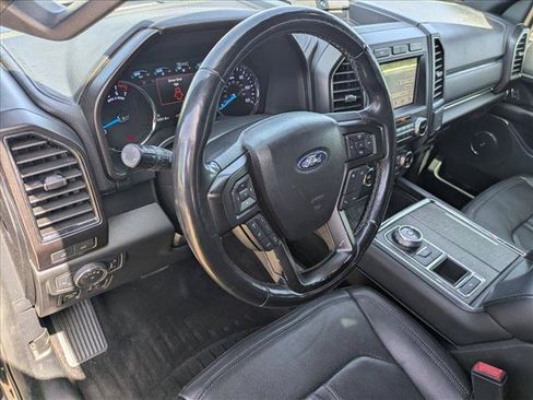 Used 2018 Ford Expedition Max Limited w/ Driver Assistance Package RWD image 10