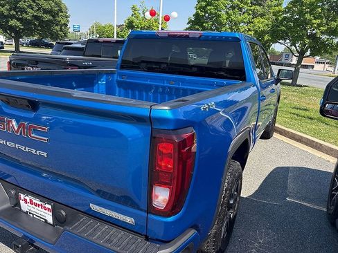 Certified 2024 GMC Sierra 1500 Elevation AWD/4WD image 10
