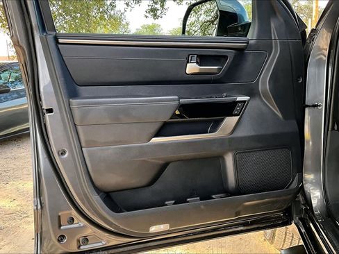 Used 2024 Toyota Tundra Limited image 22