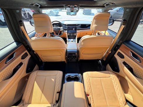 Certified 2024 Jeep Grand Cherokee L Summit AWD/4WD image 26