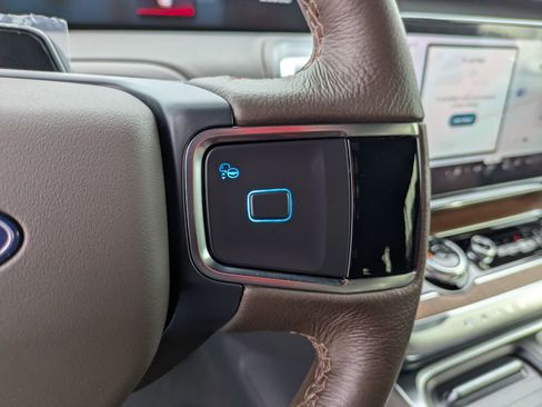 New 2026 Ford Expedition Max King Ranch image 19