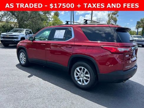 Used 2019 Chevrolet Traverse LT FWD image 4