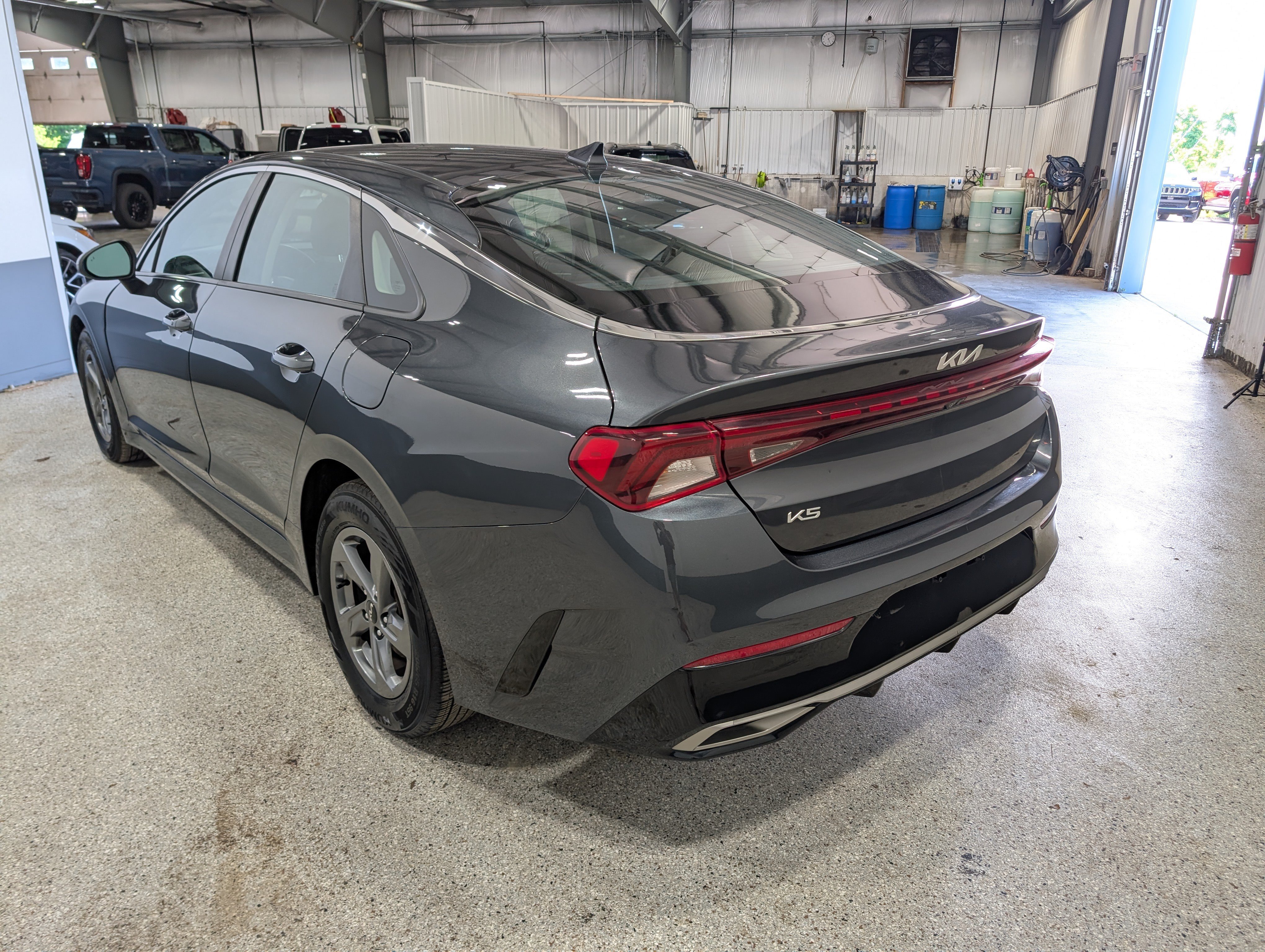 Used 2023 Kia K5 LXS FWD image 5
