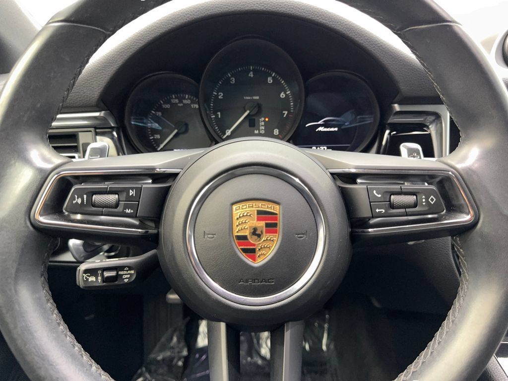 Used 2024 Porsche Macan Turbo AWD/4WD image 56