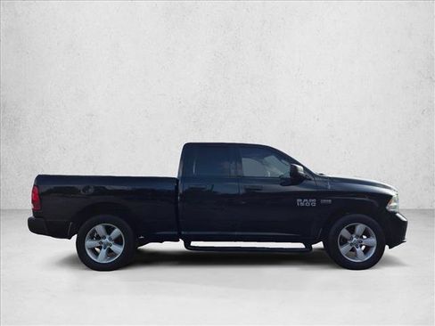 Used 2013 RAM 1500 Express RWD image 4