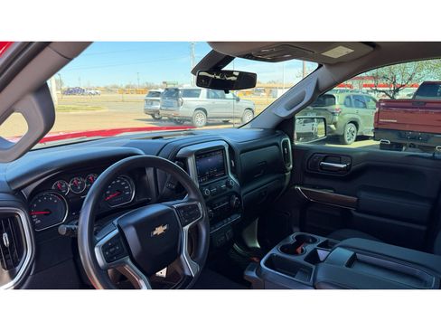Used 2020 Chevrolet Silverado 1500 LT image 9