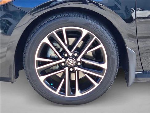 Used 2026 Toyota Camry XLE FWD image 23