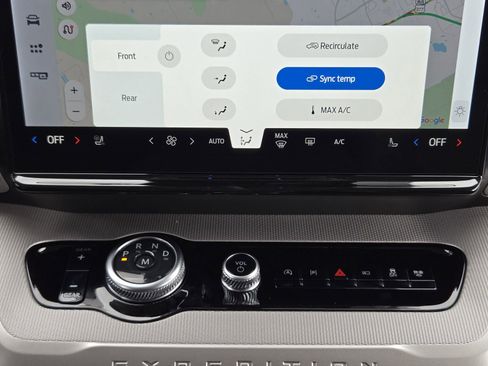 New 2026 Ford Expedition Max Active RWD image 23