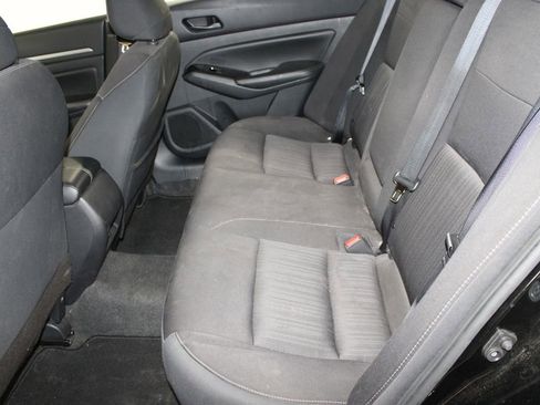 Used 2023 Nissan Altima 2.5 SV FWD image 18