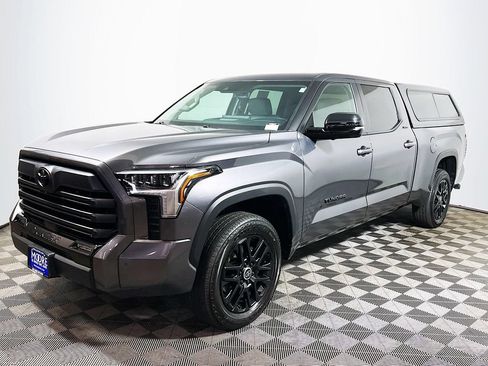 Used 2024 Toyota Tundra Limited AWD/4WD image 3