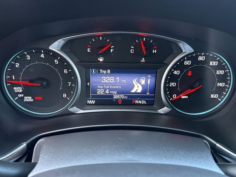 Used 2022 Chevrolet Equinox LT image 17