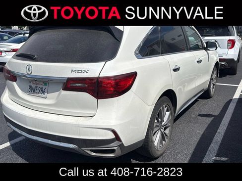 Used 2018 Acura MDX FWD w/ Tech & Entertainment image 2