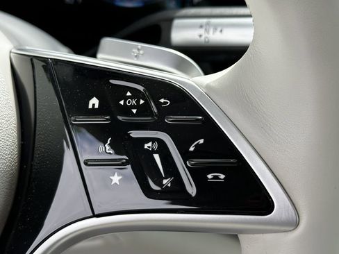 Certified 2023 Mercedes-Benz EQS 580 4MATIC SUV image 29
