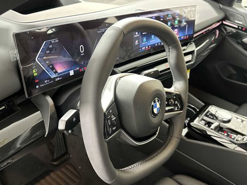 New 2026 BMW 530i xDrive w/ Premium Package image 15