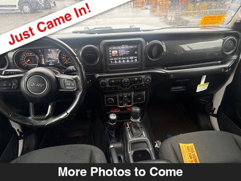 Certified 2022 Jeep Gladiator Sport image 10