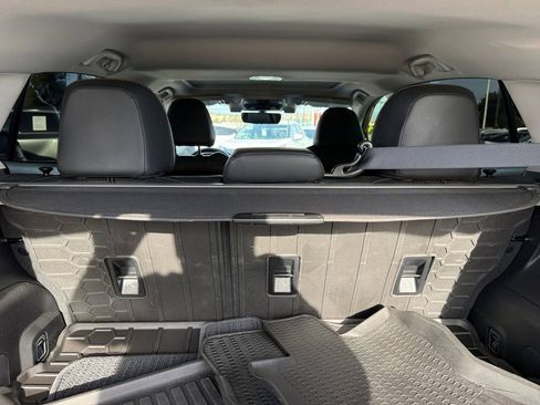 Used 2023 Subaru Crosstrek 2.5i Limited w/ Popular Package #2 image 11