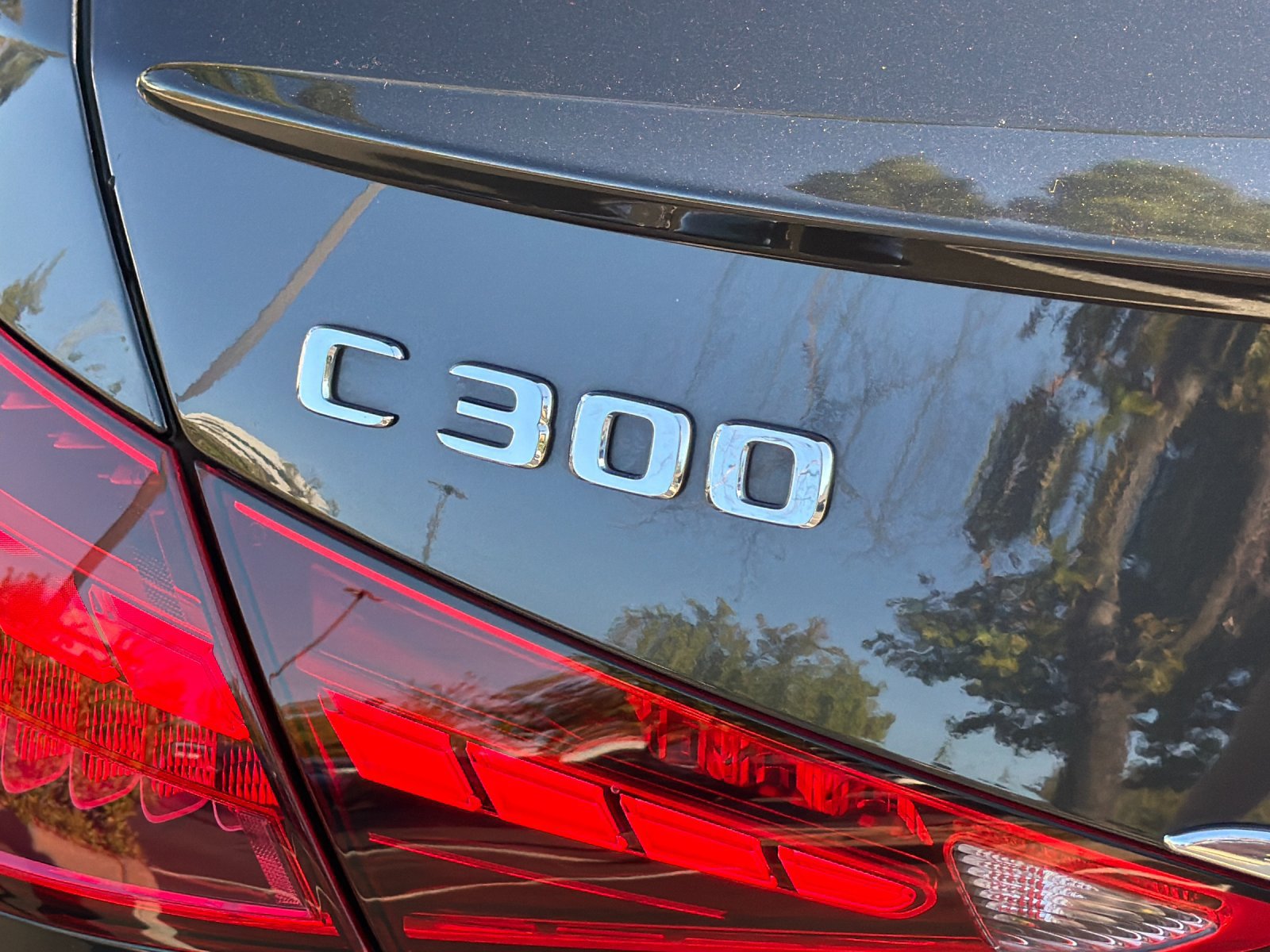 Used 2023 Mercedes-Benz C 300 Sedan image 25