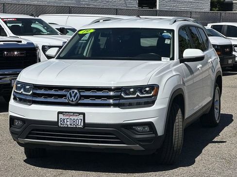 Used 2019 Volkswagen Atlas SE w/ Towing Package FWD image 8