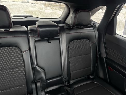 Certified 2025 Ford Escape ST-Line Select image 14