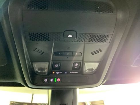 Used 2020 Cadillac XT5 Sportv AWD/4WD image 21