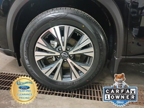 Used 2023 Nissan Rogue SV w/ SV Premium Package image 7
