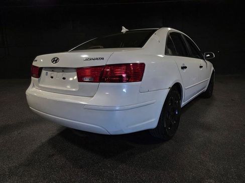 Used 2010 Hyundai Sonata GLS image 5