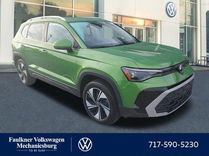 New 2025 Volkswagen Taos SE