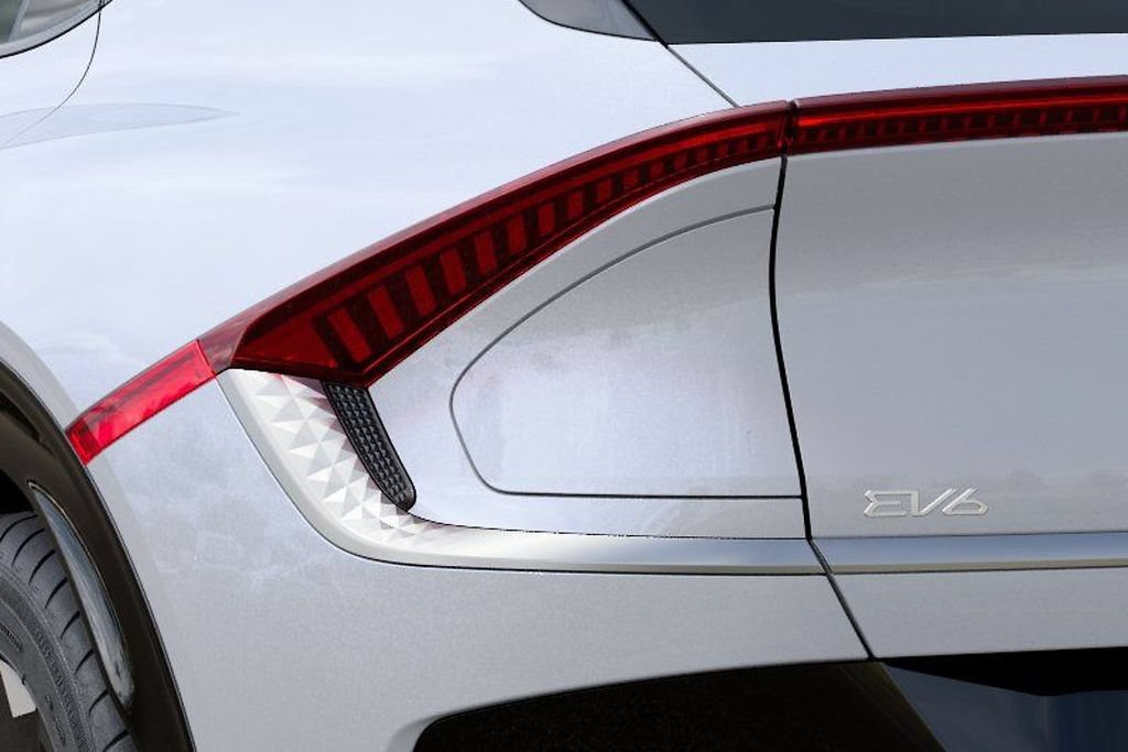 New 2026 Kia EV6 Wind RWD image 13