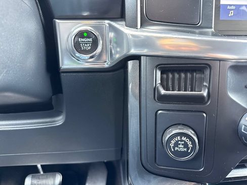 Used 2021 Ford F150 Lariat RWD image 24