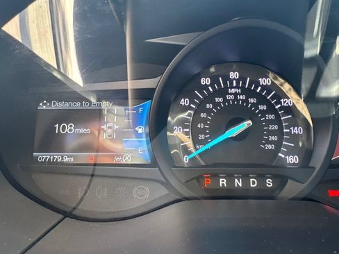 Used 2019 Ford Edge Titanium w/ Cold Weather Package AWD/4WD image 13