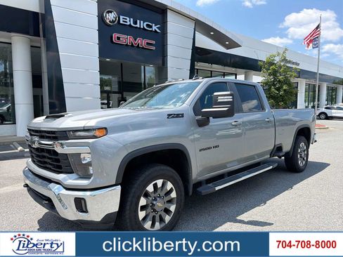 Certified 2025 Chevrolet Silverado 2500 LT AWD/4WD image 1