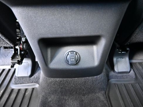 Used 2025 Kia Telluride S AWD/4WD image 16
