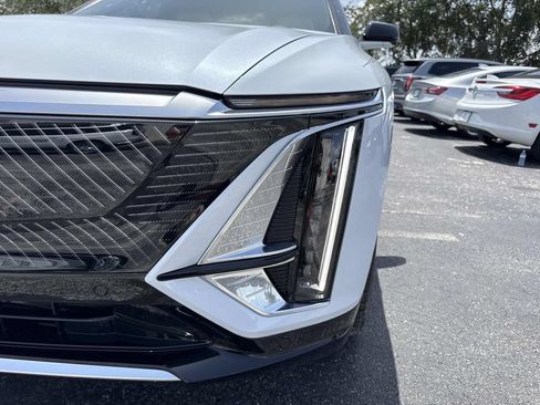 New 2026 Cadillac Lyriq Luxury w/ LPO, Floor Liner Package RWD image 9