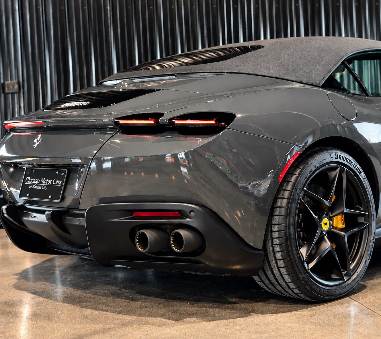 Used 2026 Ferrari Roma Spider RWD image 7