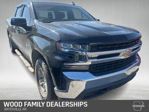 Used 2020 Chevrolet Silverado 1500 LT w/ Texas Edition image 1