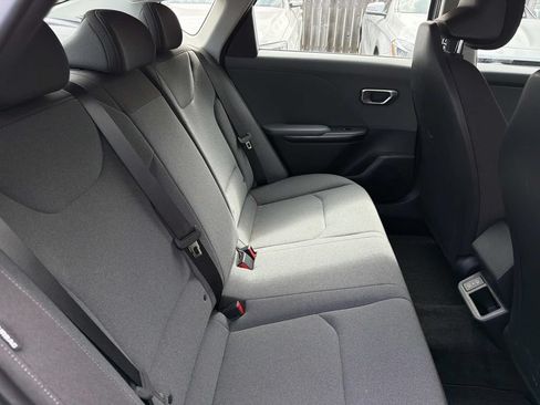 Used 2025 Kia K4 FWD image 9