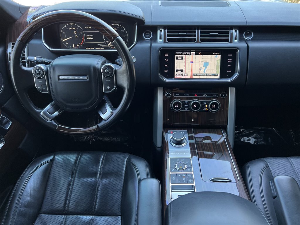 Used 2015 Land Rover Range Rover HSE AWD/4WD image 18