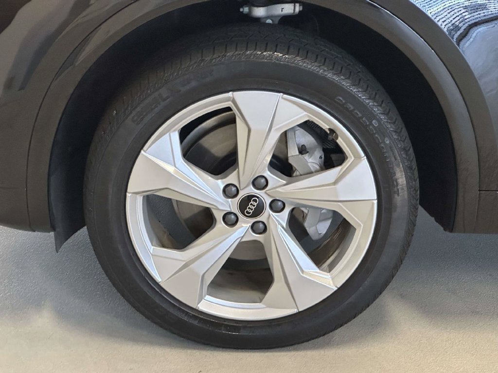 Used 2023 Audi Q5 2.0T Premium Plus AWD/4WD image 8