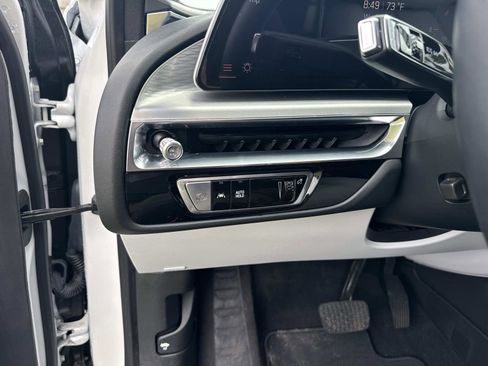 Used 2024 Cadillac Lyriq Luxury RWD image 31