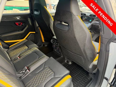 Used 2024 Lamborghini Urus Performante image 59