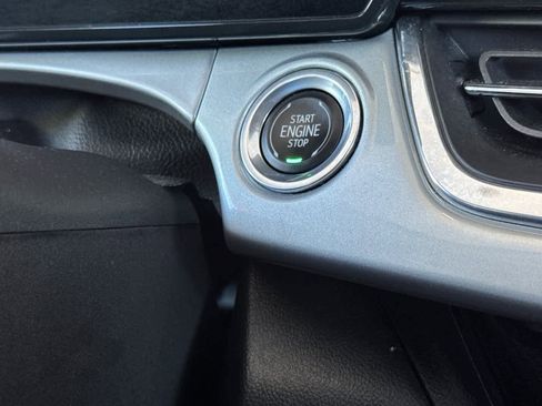 Used 2025 Chevrolet Trax LT image 22