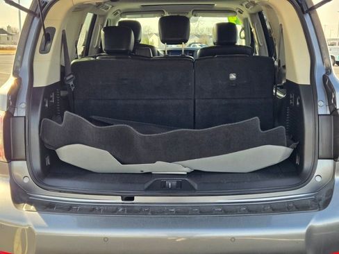 Used 2019 Nissan Armada SL image 16