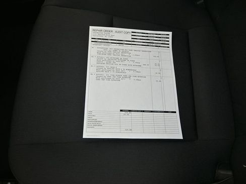 Used 2025 Toyota Corolla LE image 4