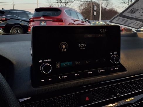 Used 2023 Honda Civic LX image 17