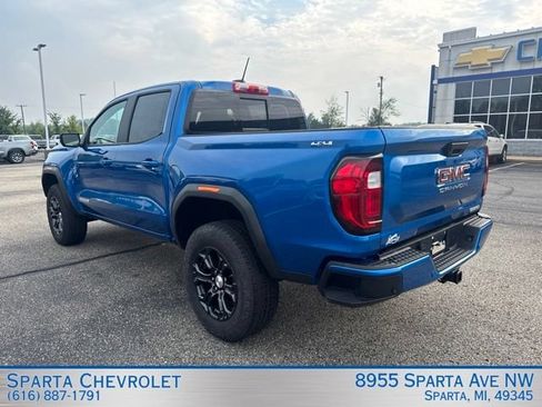 Used 2023 GMC Canyon Elevation w/ Elevation Premium Package AWD/4WD image 5