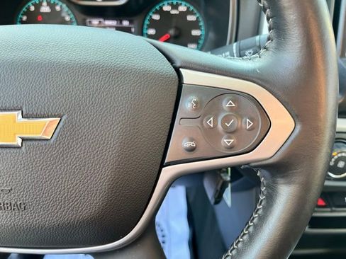 Used 2022 Chevrolet Colorado LT w/ LT Convenience Package image 27